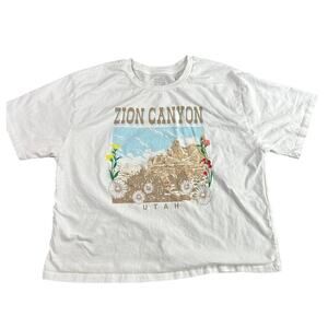 Organic collective graphic tee- cotton cropped - Utah flower embroidery Sz XL